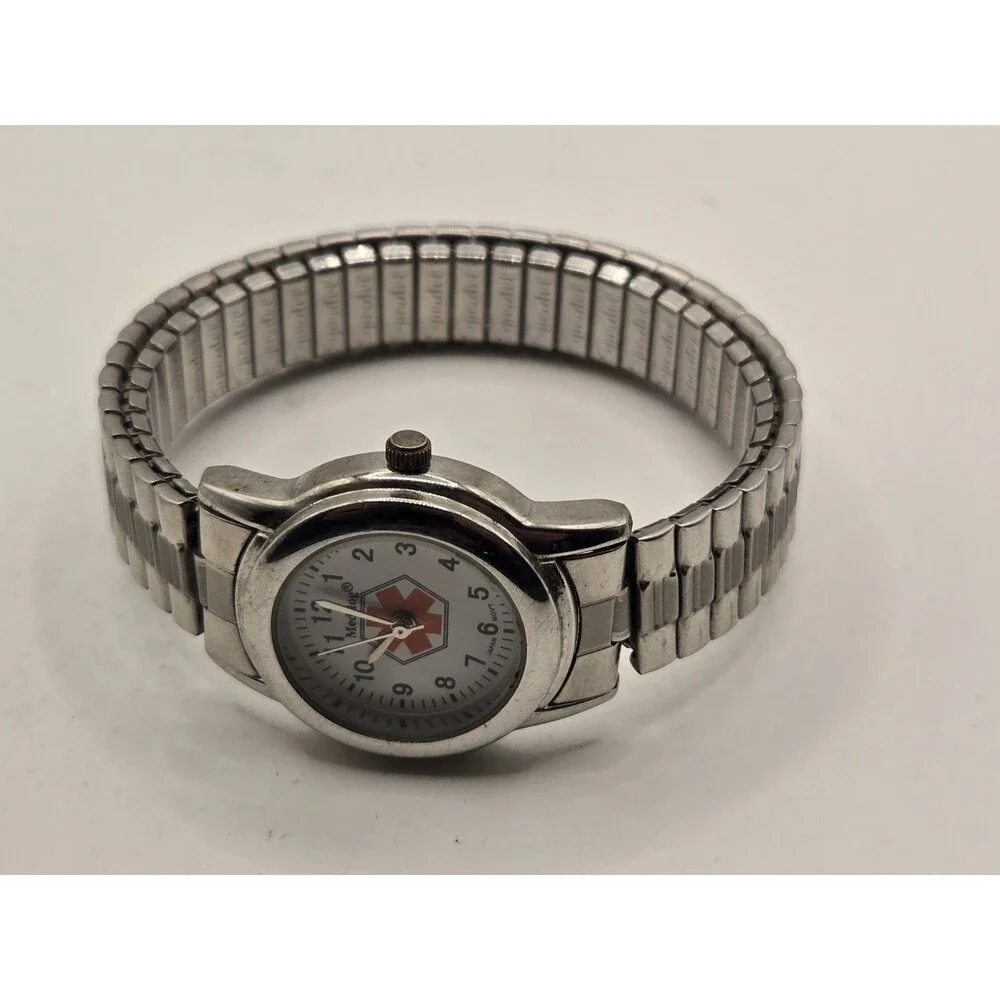 Speidel Medilog Silver Tone Expandable Bracelet Water Resistant Watch. New Batt